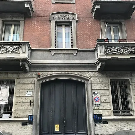 Mono Bordeaux Apartman Torino